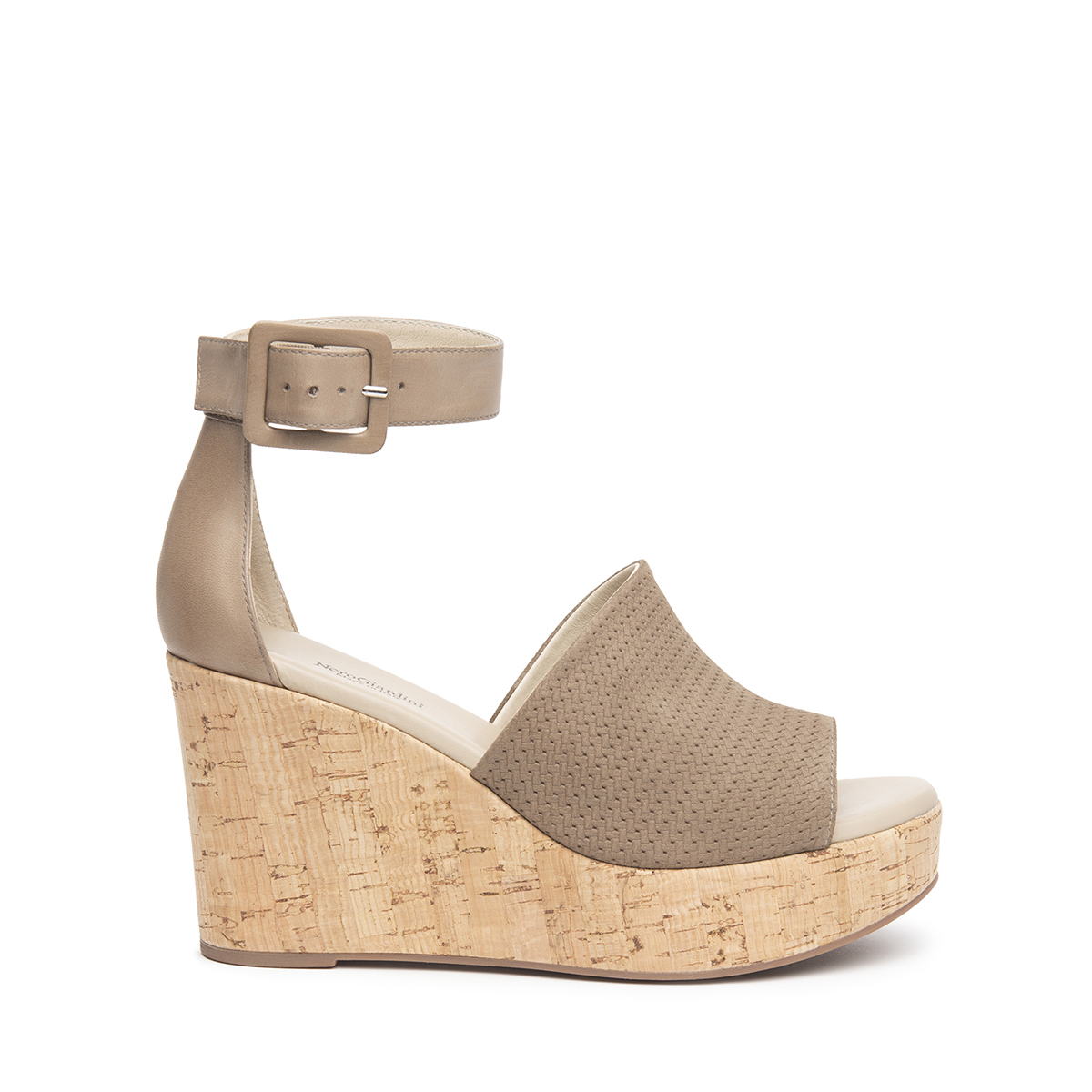 CUSHIONAIRE Sandali Lela Con Plantare In Sughero E Suola EVA - Donna, Comfort Totale, Nero 39 EU