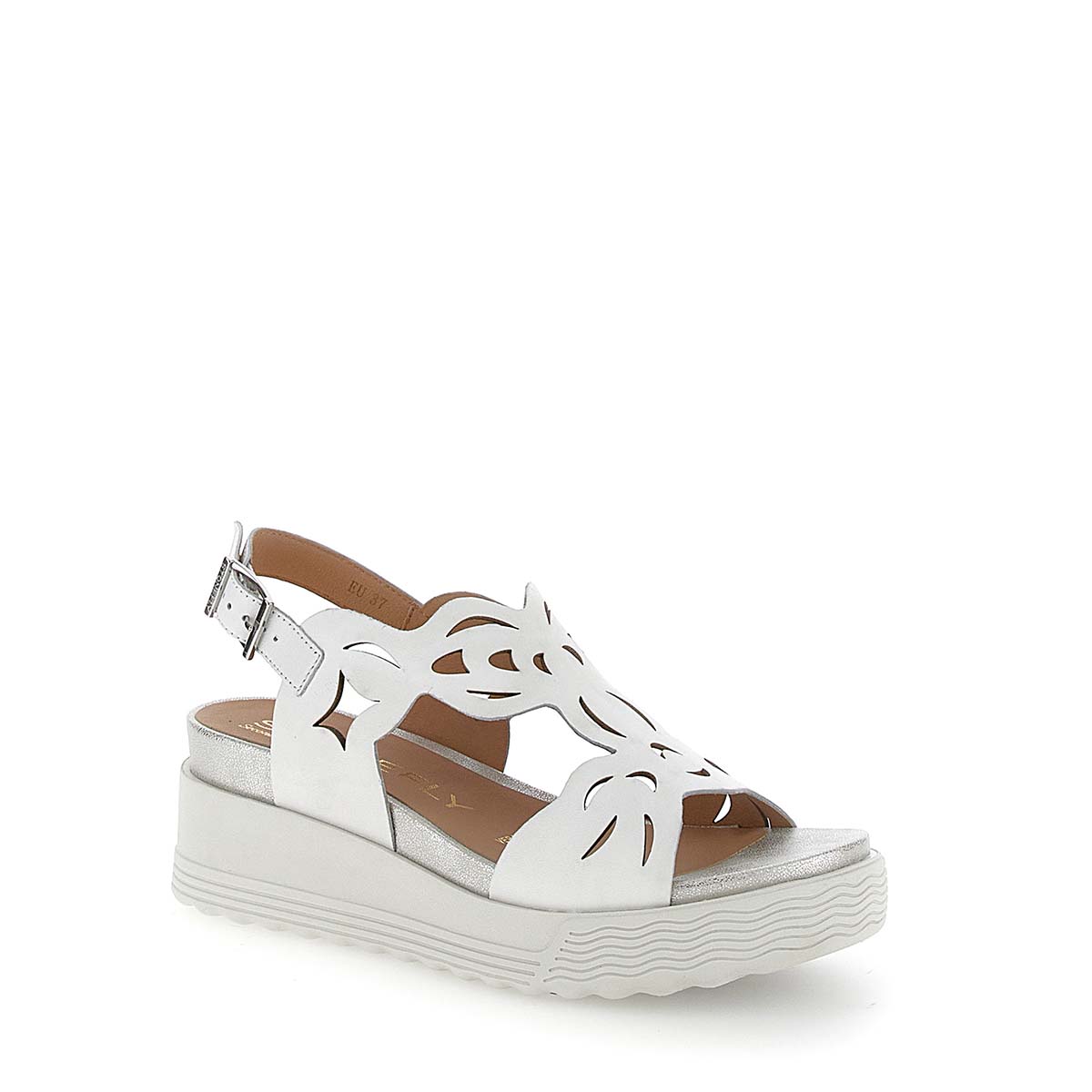 220902_cloudwhite_02